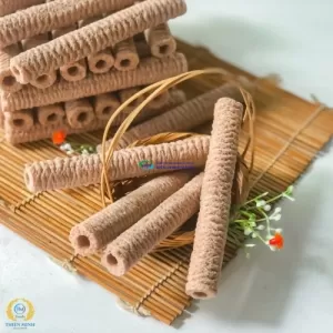 BÁNH ỐNG GẠO LỨT